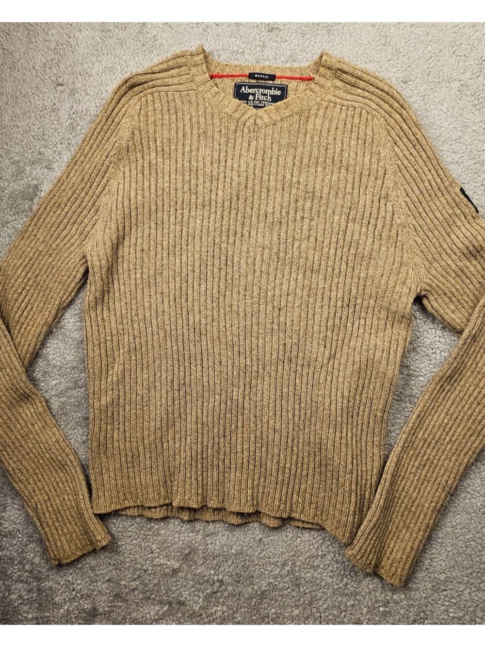 Abercrombie & Fitch Muscle Fit Ribbed Knit Sweater Beige L Cotton/Wool Blend